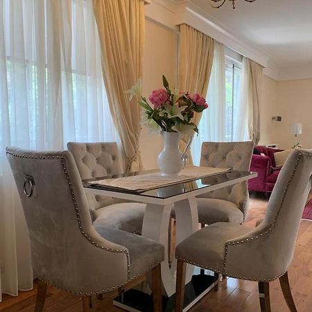 Lovely 3 Bedroom Apartment London Luaran gambar