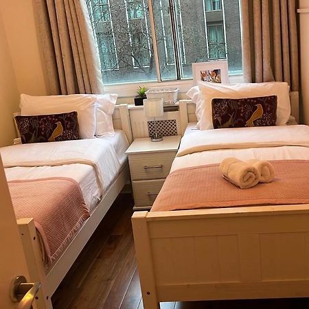 Lovely 3 Bedroom Apartment London Luaran gambar