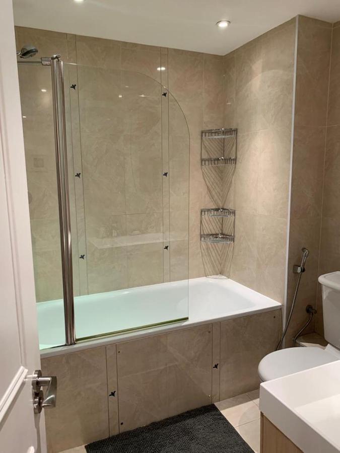 Lovely 3 Bedroom Apartment London Luaran gambar